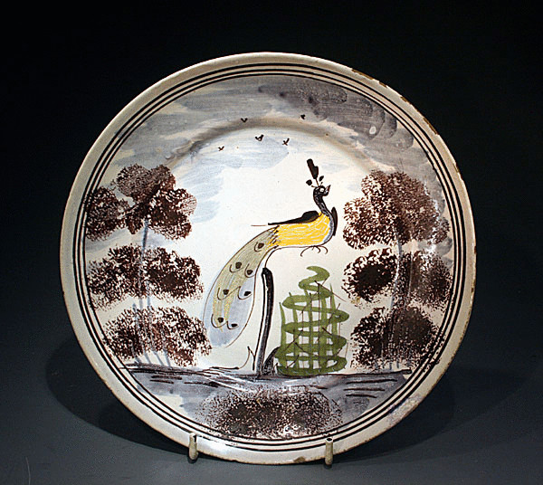 ANTIQUE ENGLISH DELFTWARE POTTERY PLATE WITH PEACOCK IN FARMYARD 