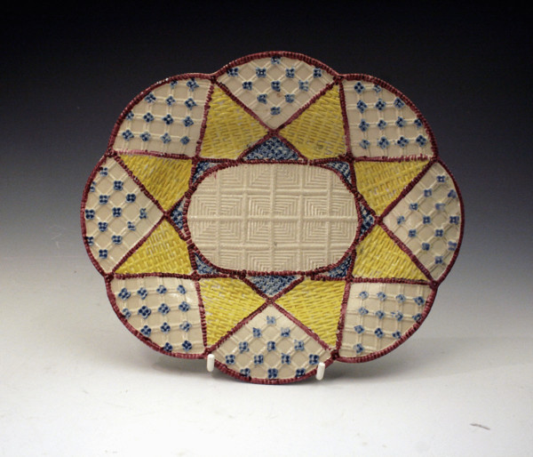 EARLY STAFFORDSHIRE POTTERY SALTGLAZE DISH C1760