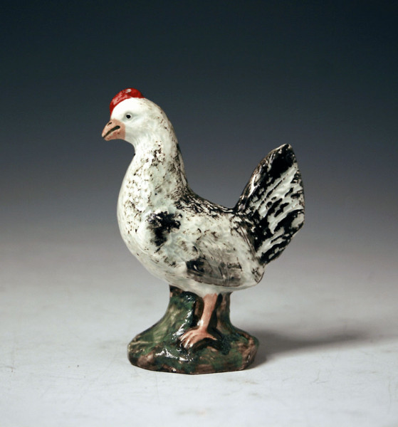 ANTIQUE STAFFORDSHIRE POTTERY FIGURE OF A HEN C1820