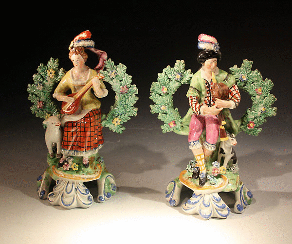 ANTIQUE STAFFORDSHIRE POTTERY FIGURES OF MUSICIANS PR.