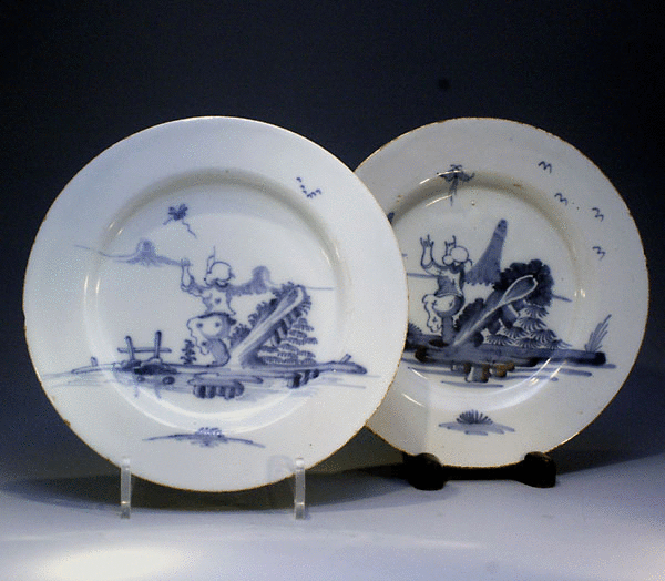 PAIR ANTIQUE IRISH POTTERY DELFTWARE PLATES EARLY 18TH CENTURY
