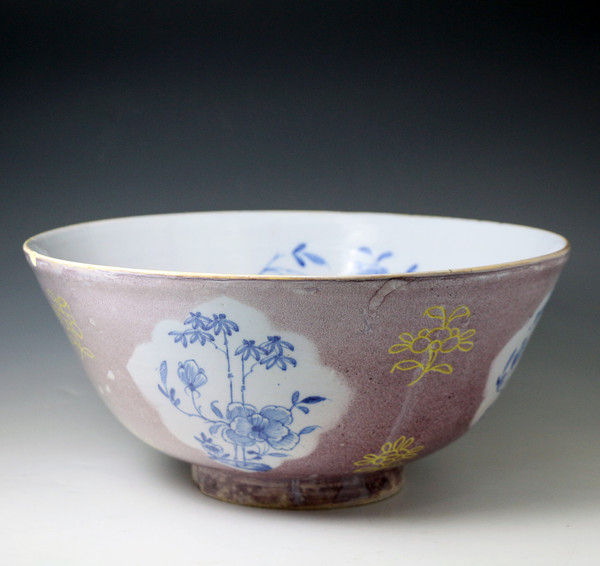 Large scale London delft bowl  manganese, yellow and blue with bianco-sopra-bianco