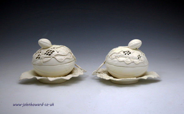 Pair of creamware pottery melon shaped tureen, English late 18th century
