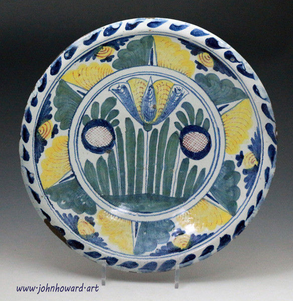 English Delftware blue dash Tulip Charger Bristol or Brislington early 18th century