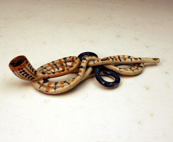 ANTIQUE POTTERY PRATT COLOURED COIL SMOKERS PIPE C1800