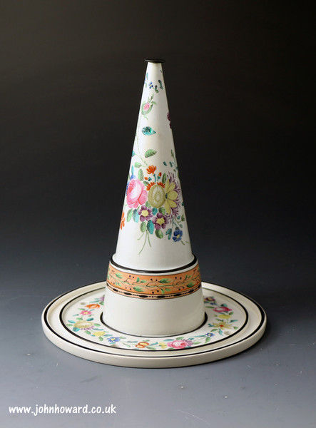 Antique English pottery jelly core by Wedgwood late 18th century