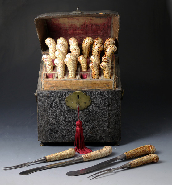 Mid 18thc cutlery box with two complete sets of agateware pottery knives and forks in the manner of Whieldon Staffordshire.