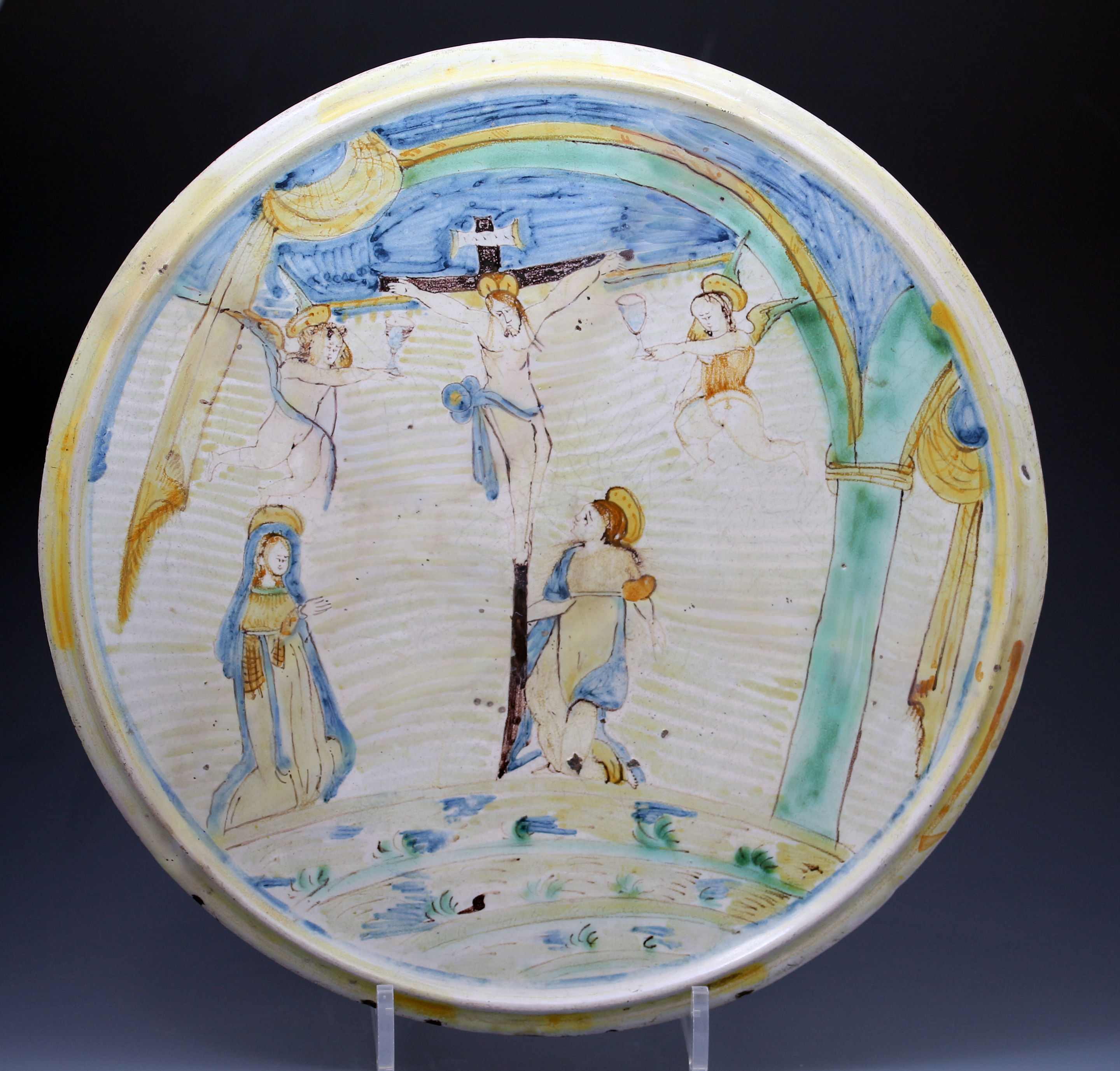 Italian maiolica tazza depicting the Crucifixion of Christ circa 1575 (probably Deruta)