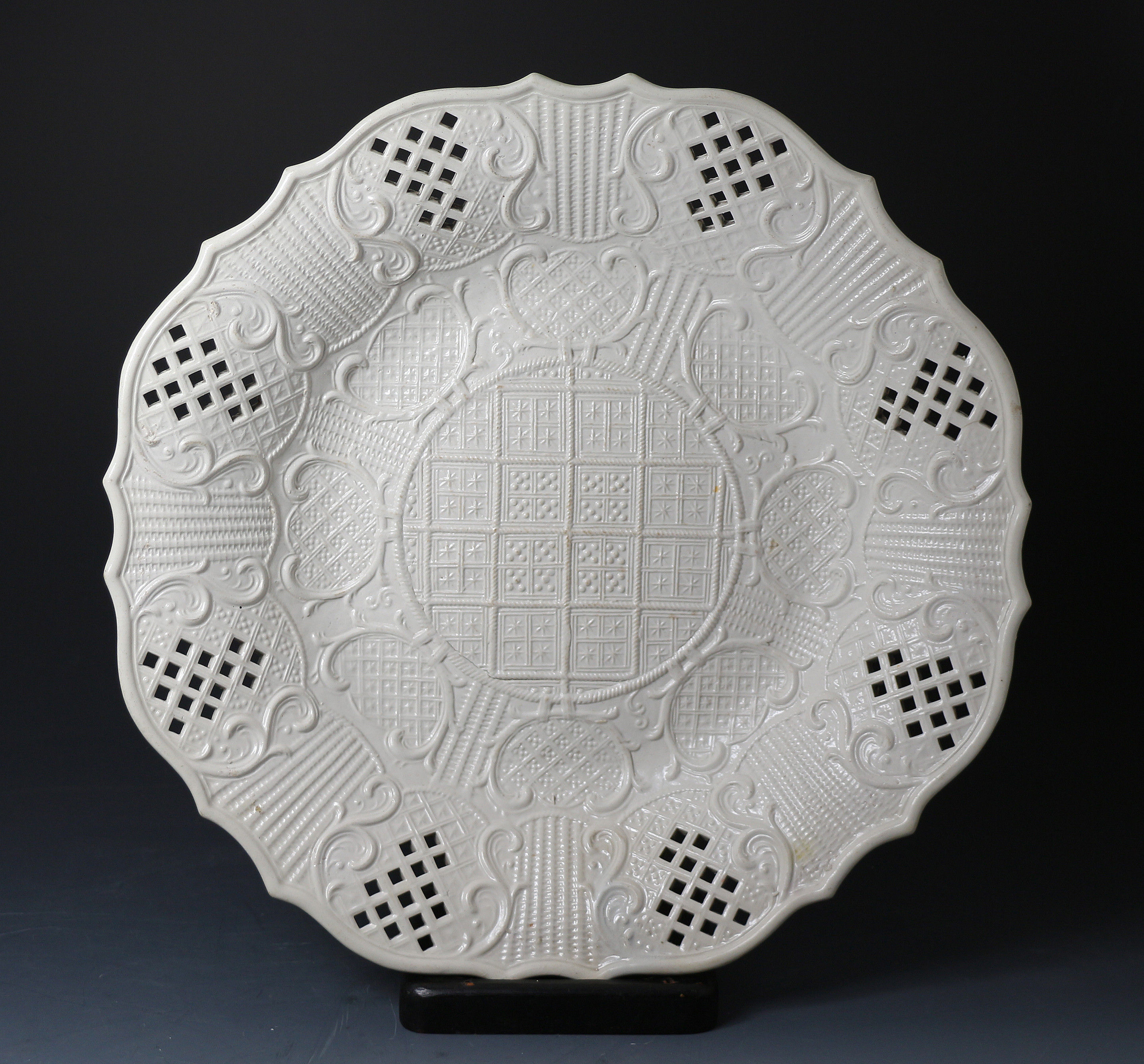 Antique Staffordshire pottery saltglaze dish 18th century circa 1770