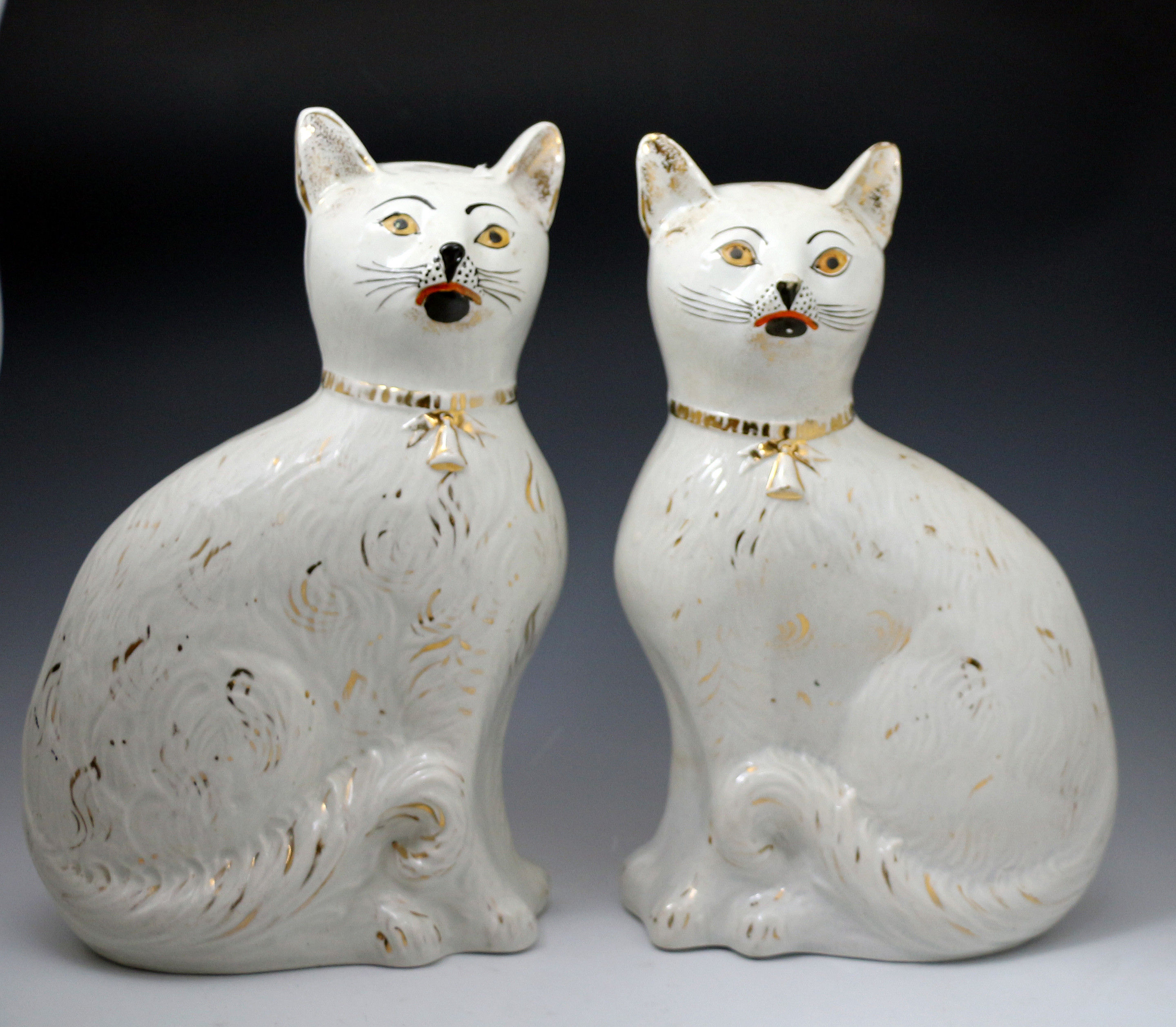Pair of Scottish pottery cats late 19th century