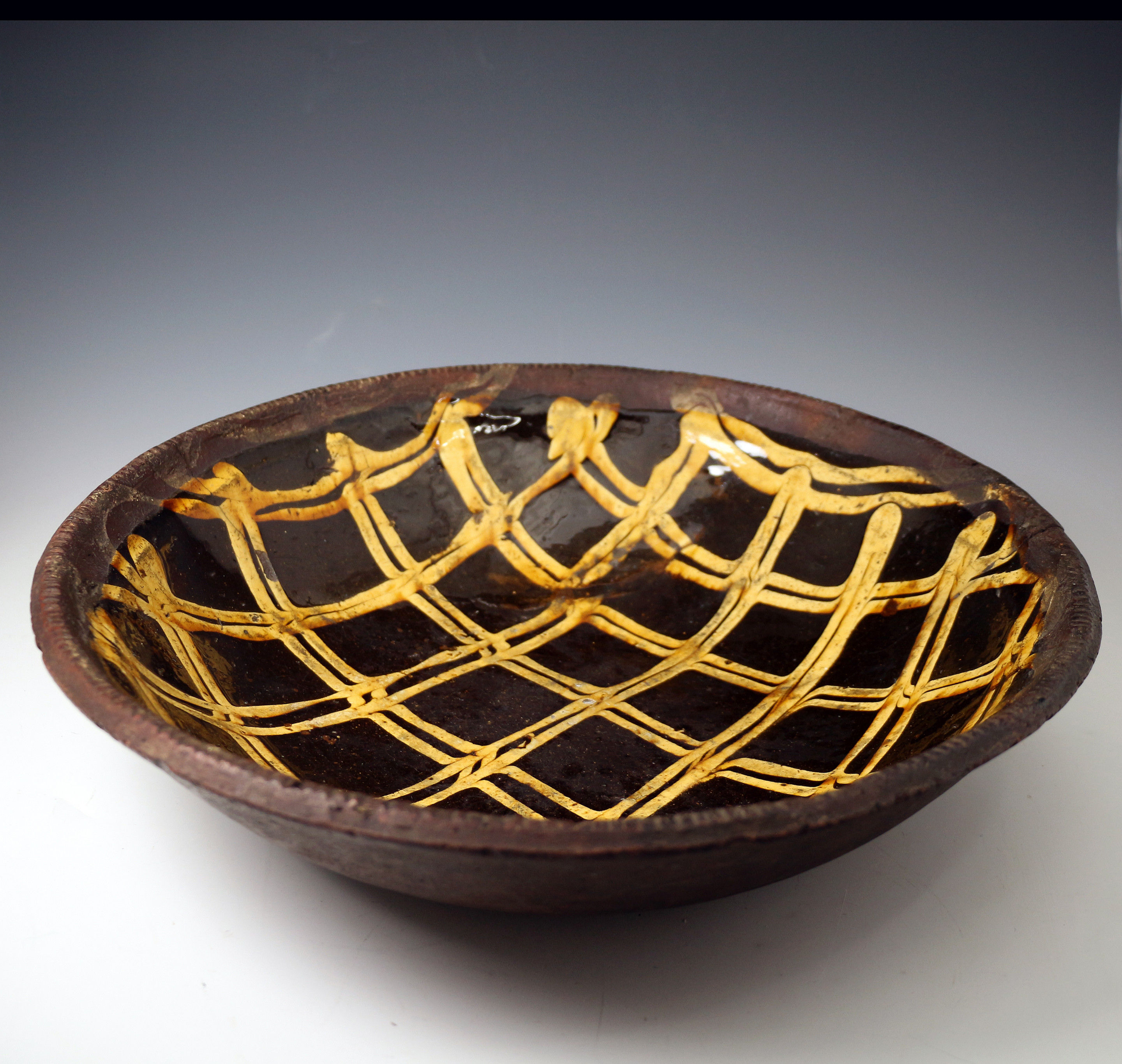 18th century circular English slipware loaf baking dish 15